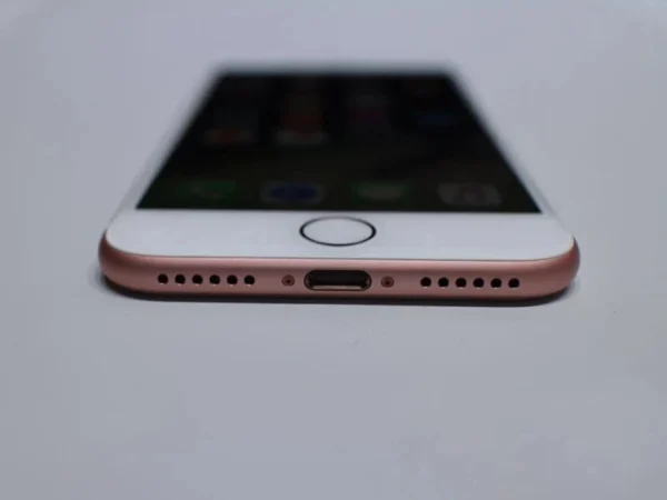 Apple iPhone 7 /iPhone 7P 7 Plus Mobile phone 12MP 32G/128G/256G Rom 4.7"/5.5" Fingerprint 4G Unlocked Original Used Cell Phone