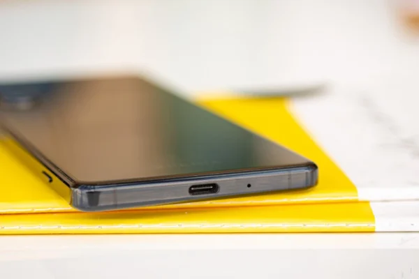 S91256239aeb544138561257365d9373bD.webp Sony Xperia 1 II 1ii 5G XQ-AT51/AT52 6.5" 8GB RAM 256GB ROM Snapdragon 865 5G Octa Core NFC 12MP+8MP Original Mobile Cell Phone