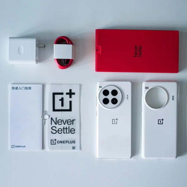 OnePlus ACE 3 Pro Unlocked Global ROM Snapdragon 8 Gen 3 6.78”120Hz disyplay Sony50MP MainCamera 6100mAh Battery 100W SUPERVOOC